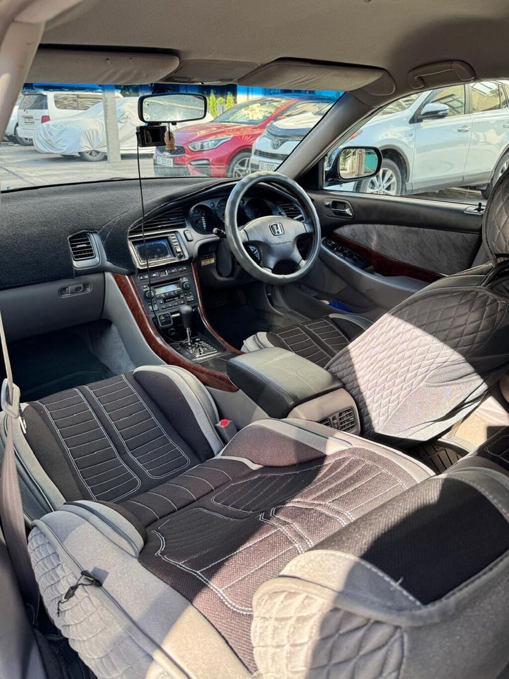 Honda Inspire: 1999 г., 2.5 л, Автомат, Бензин: фото 8