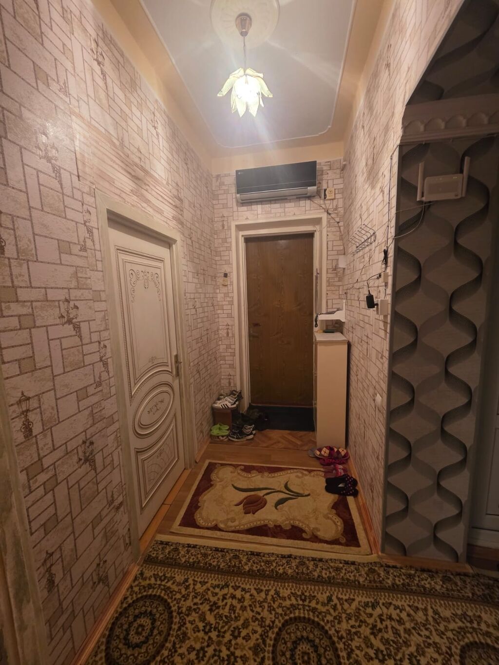 Sumqayıt, 3 otaqlı, Köhnə tikili, 76 kv. m