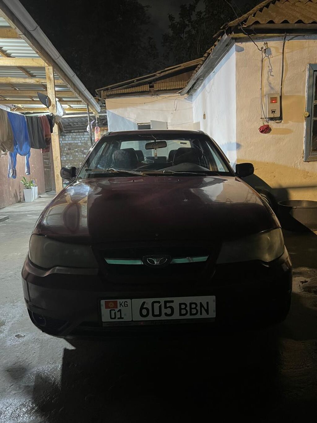 Daewoo Nexia: 2008 г., 1.5 л, Механика, Седан: фото 2