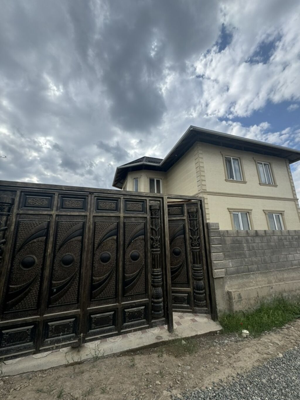 Продаётся двухэтажный жилой дом! Сразу говорим дом находится в новом: фото 2