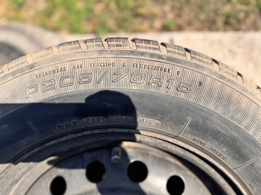 Колеса в сборе 205 / 70 / R 15, Лето, Б/у, Комплект, Легковые, Железные, отверстий - 5: фото 4