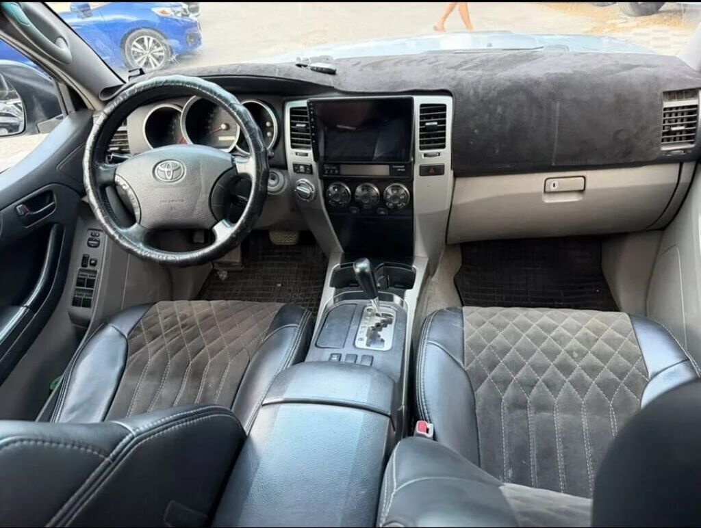 Toyota 4Runner: 2008 г., Автомат, Бензин, Внедорожник: фото 3