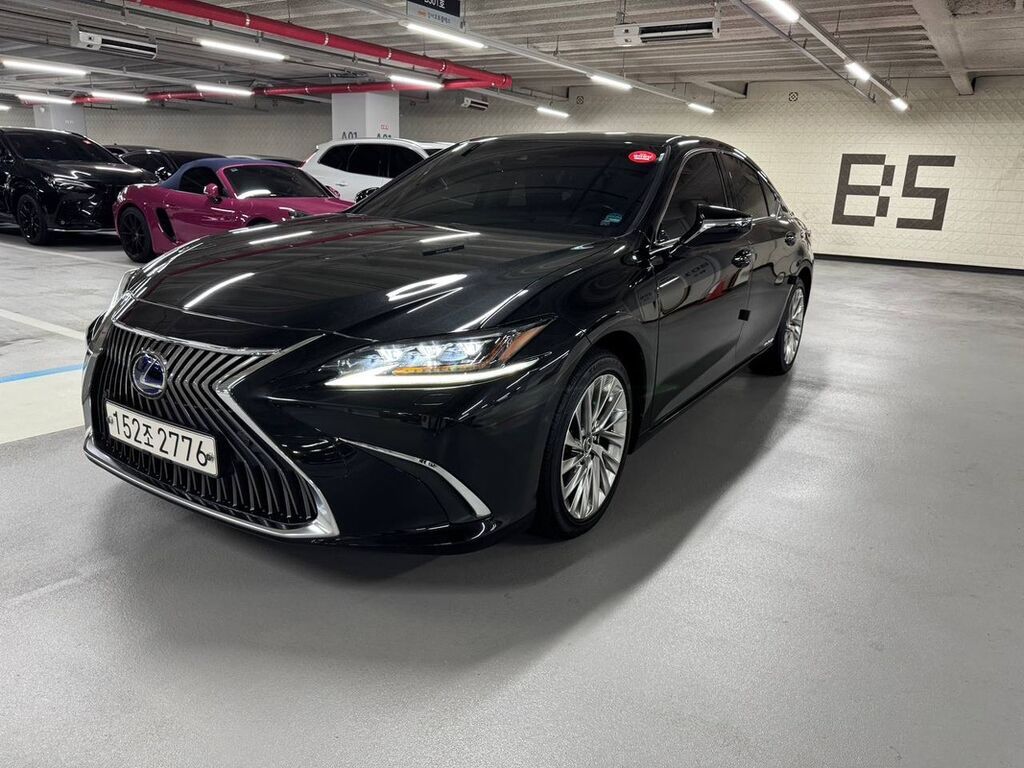 Lexus ES: 2020 г., 2.5 л, Автомат, Гибрид, Седан: фото 2