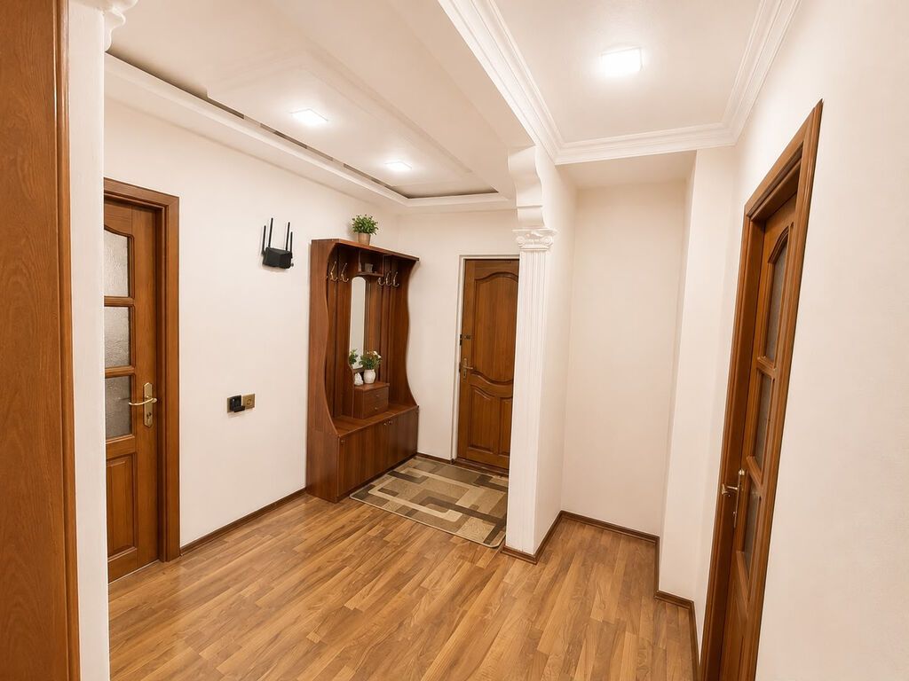 Bakı, Bakıxanov qəs., 3 otaqlı, Köhnə tikili, 85 kv. m
