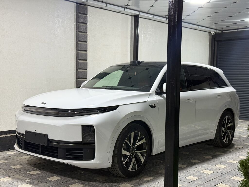Lixiang L7