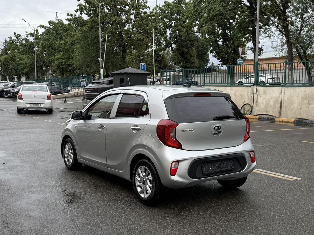 Kia Morning: 2018 г., 1 л, Автомат, Бензин, Хэтчбэк — фото 5