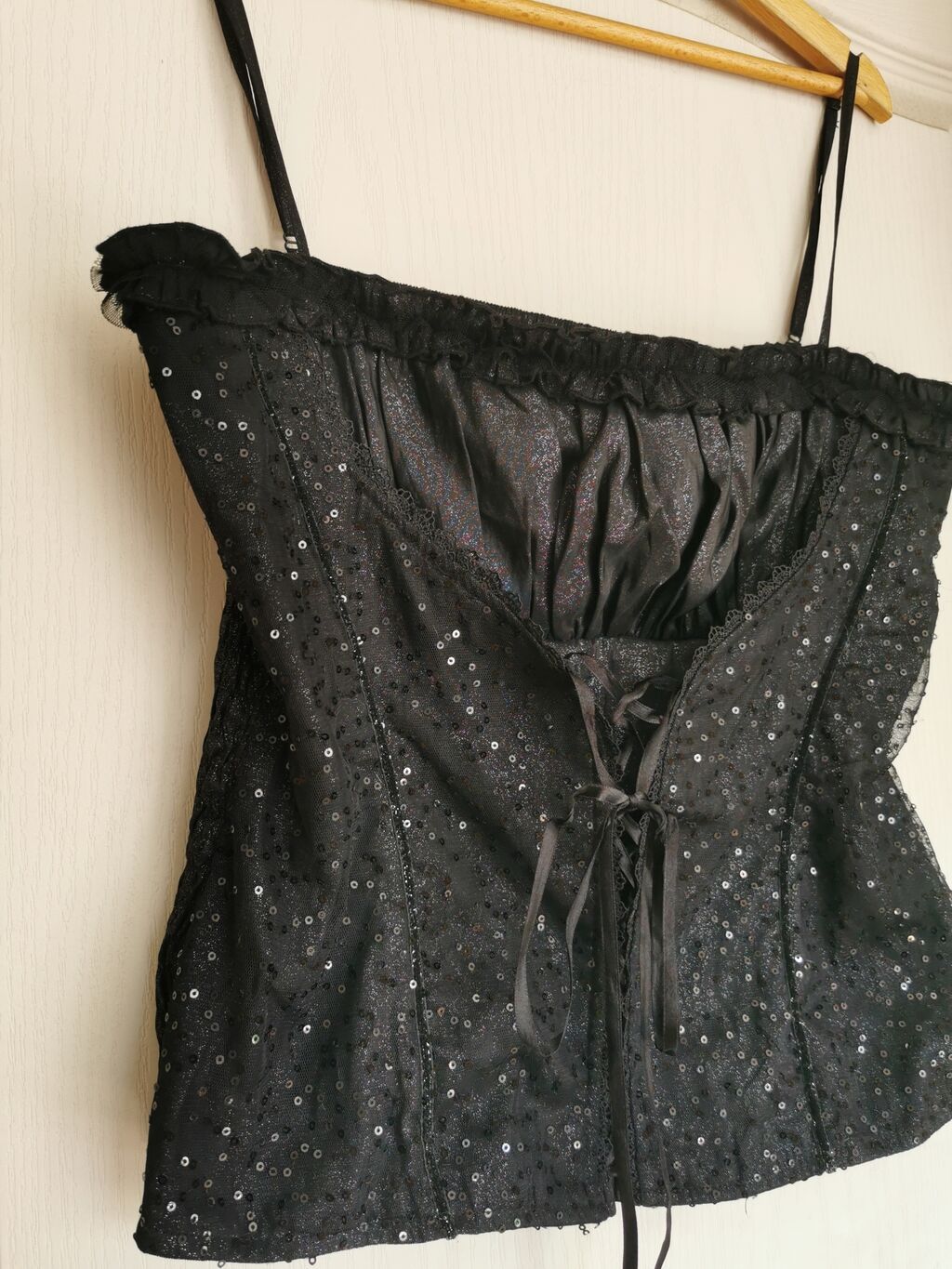 Korseti: Crni korzet/top sa šljokicama - Boja: crna sa sjajnim sitnim