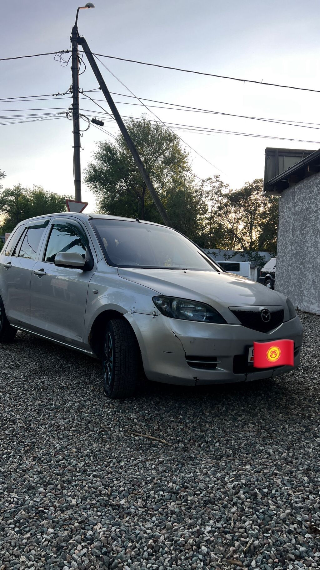 Mazda Demio: 2003 г., 1.5 л, Автомат, Бензин, Хэтчбэк: фото 2