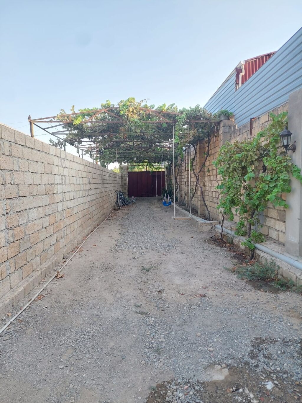 Sarayda 5 otaqlı həyət evi satılır, 260 m², 275 000 AZN, şəkil 2 / 12