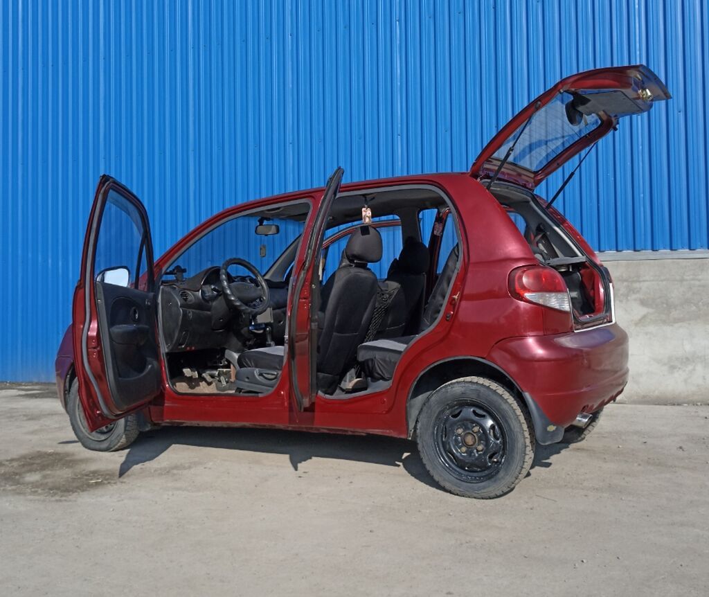 Daewoo Matiz: 2004 г., 0.8 л, Механика, Бензин, Хэтчбэк — фото 3