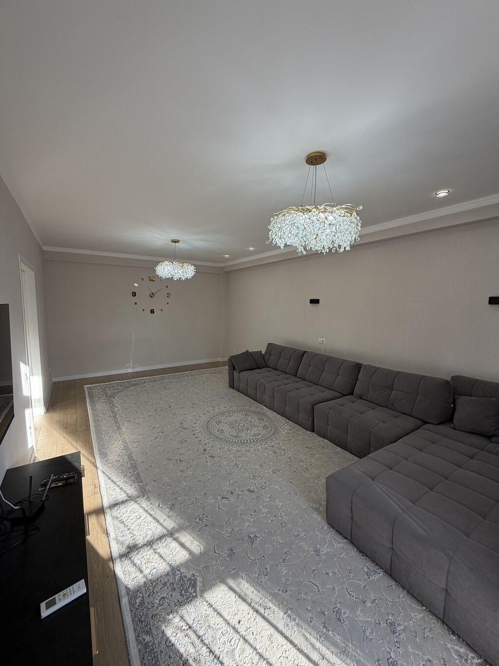 3 комнаты, 93 м², ТЦ Весна Элитка, 2 этаж, Евроремонт: фото 2