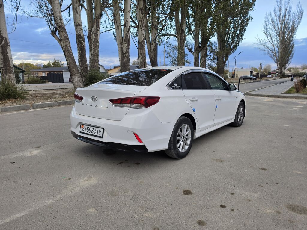 Hyundai Sonata: 2018 г., 2 л, Автомат, Газ, Седан: фото 5