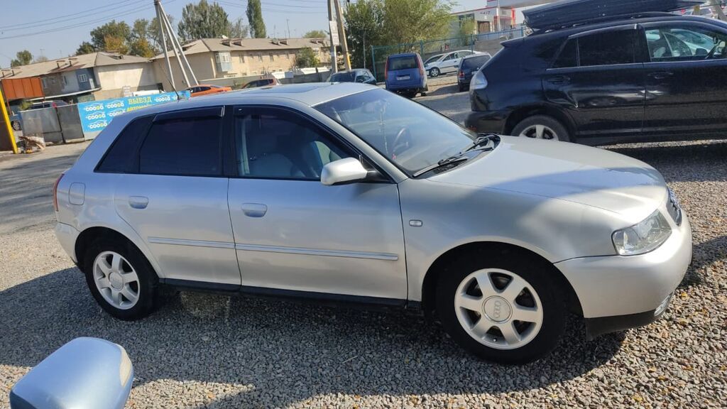 Audi A3: 2002 г., 1.8 л, Автомат, Бензин, Хэтчбэк: фото 2