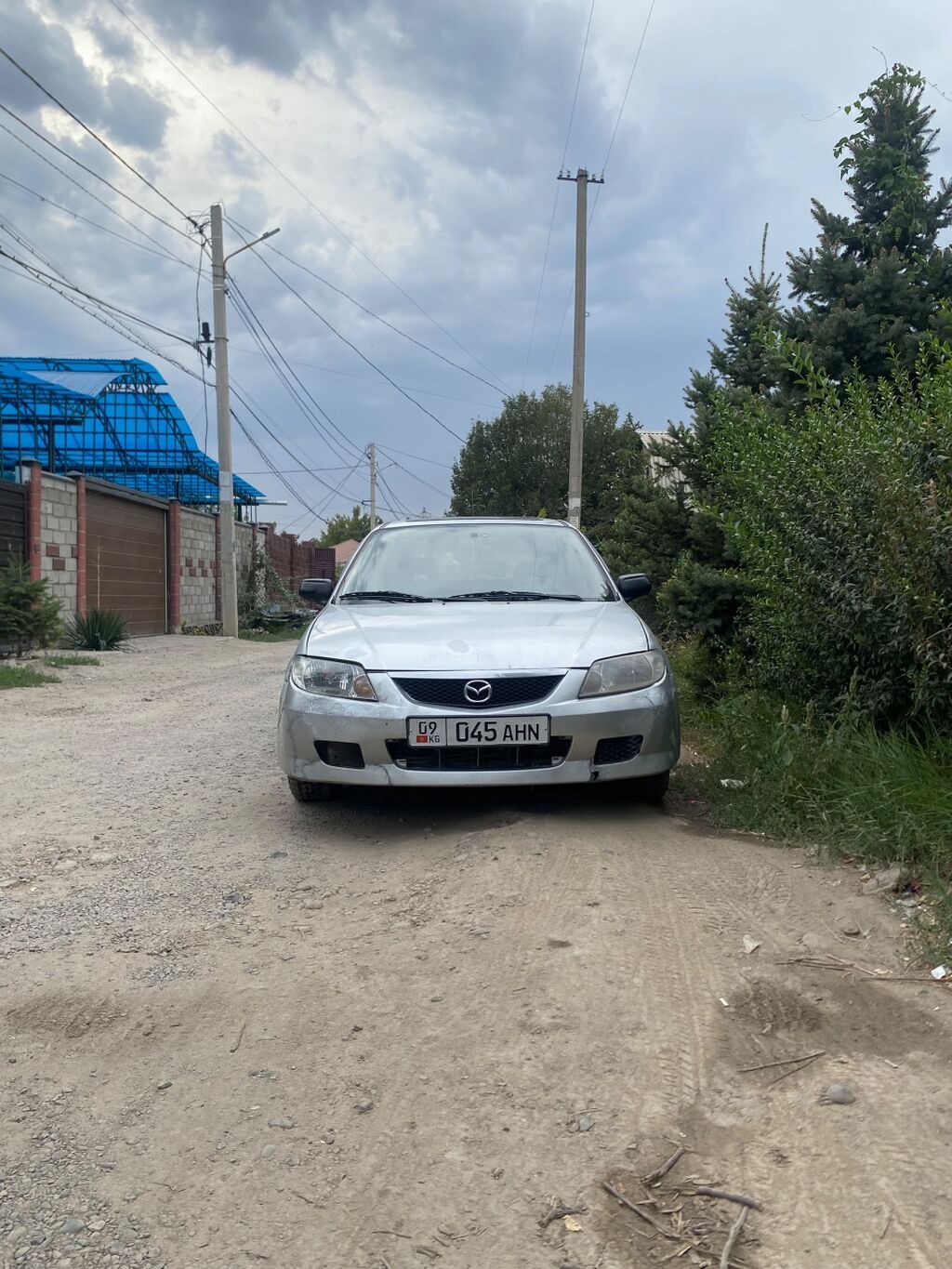 Mazda 323: 2003 г., Механика, Дизель, Хэтчбэк: фото 6