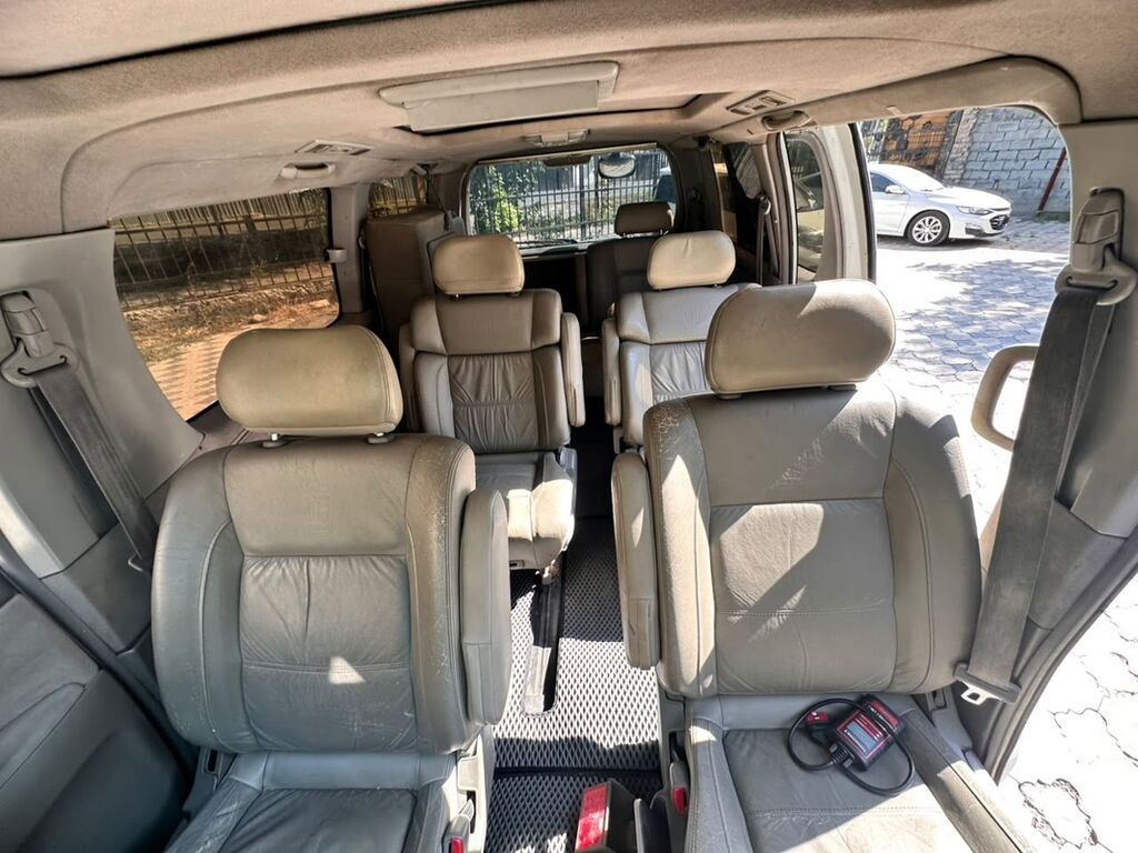 Nissan Elgrand: 2000 г., 3 л, Автомат, Дизель, Минивэн: фото 6