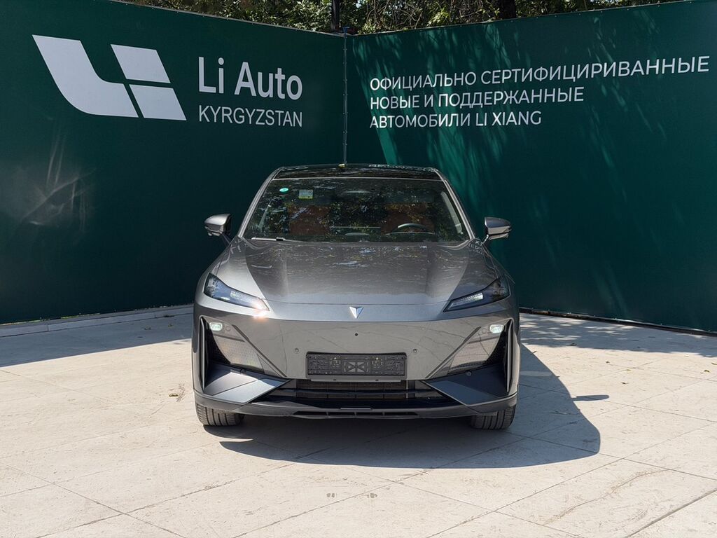 Changan : 2025 г., 1.5 л, Автомат, Электромобиль, Кроссовер: фото 1