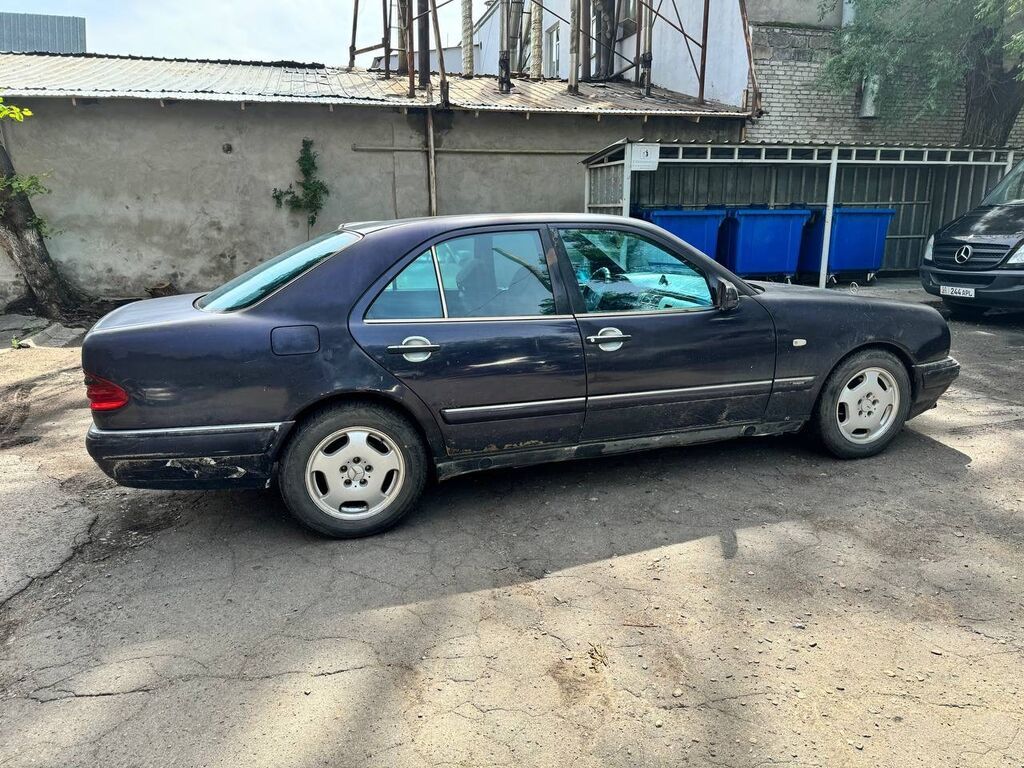 Mercedes-Benz E-Class: 1999 г.: фото 3