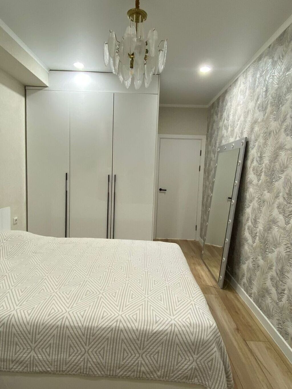 3 комнаты, 78 м², Элитка, 11 этаж, Евроремонт — фото 2