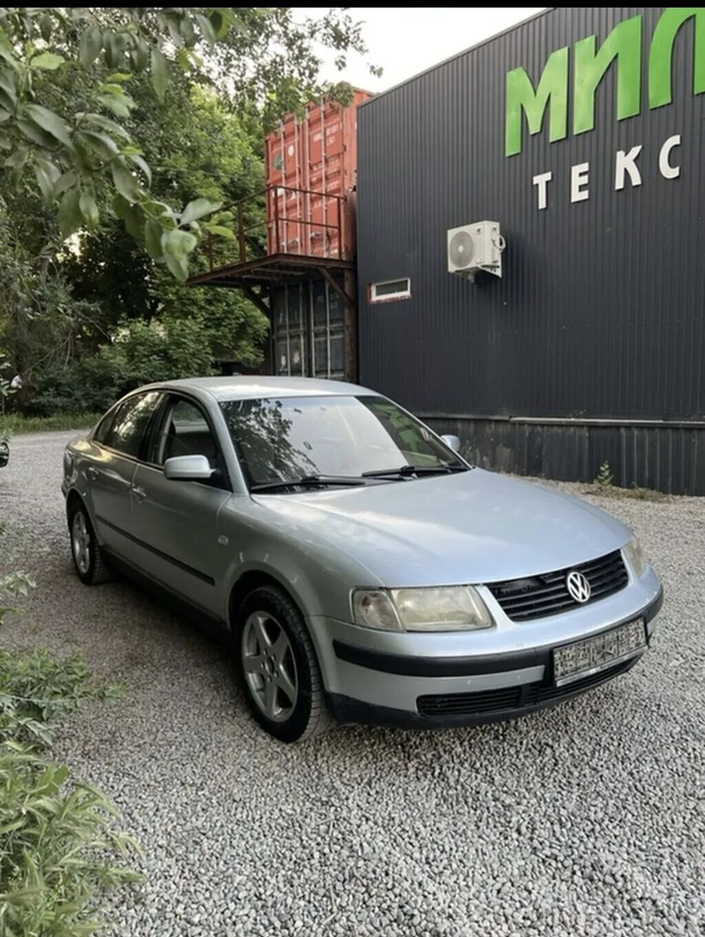 Volkswagen Passat: 1997 г., 1.8 л, Механика, Бензин, Седан: фото 2