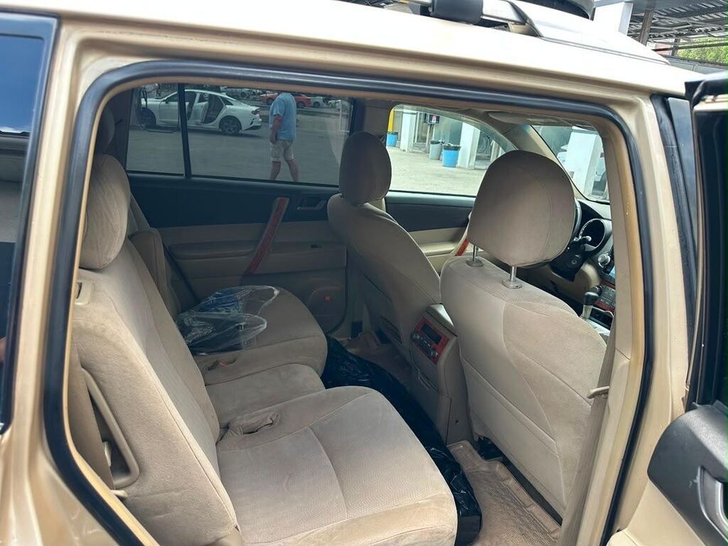 Toyota Highlander: 2008 г., 3.5 л, Автомат, Газ, Внедорожник: фото 5