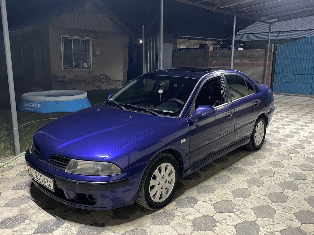 Mitsubishi Carisma: 2004 г., 1.8 л, Автомат, Бензин, Хэтчбэк: фото 3