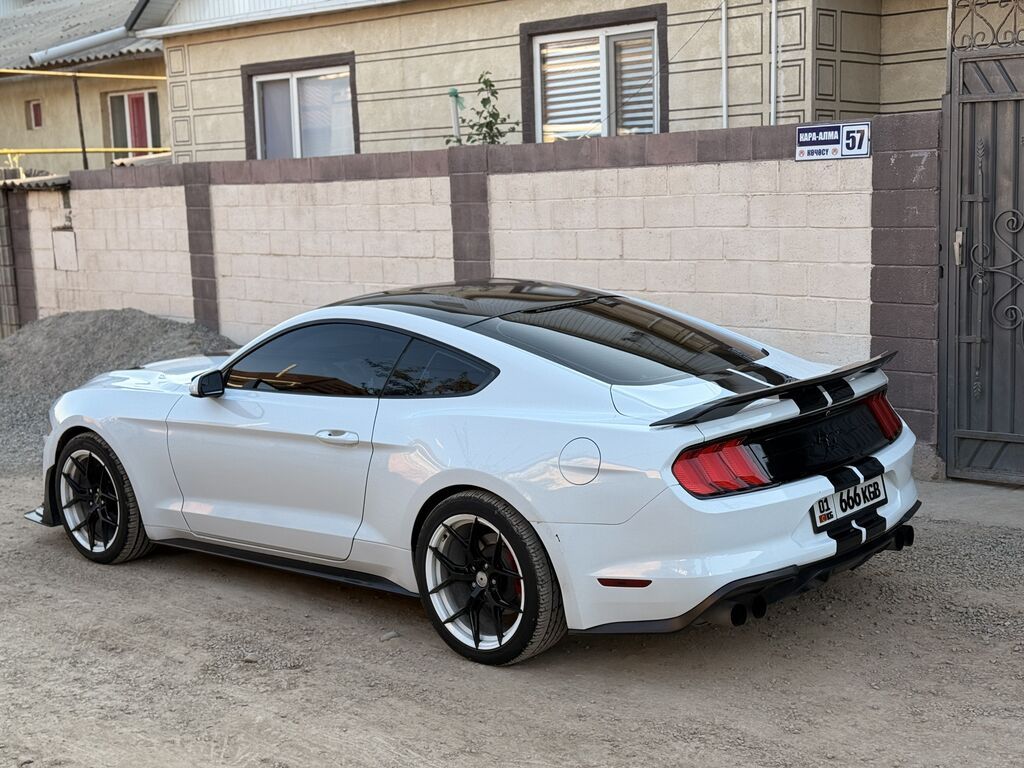 Ford Mustang: 2018 г., 2.3 л, Типтроник, Бензин, Купе: фото 7