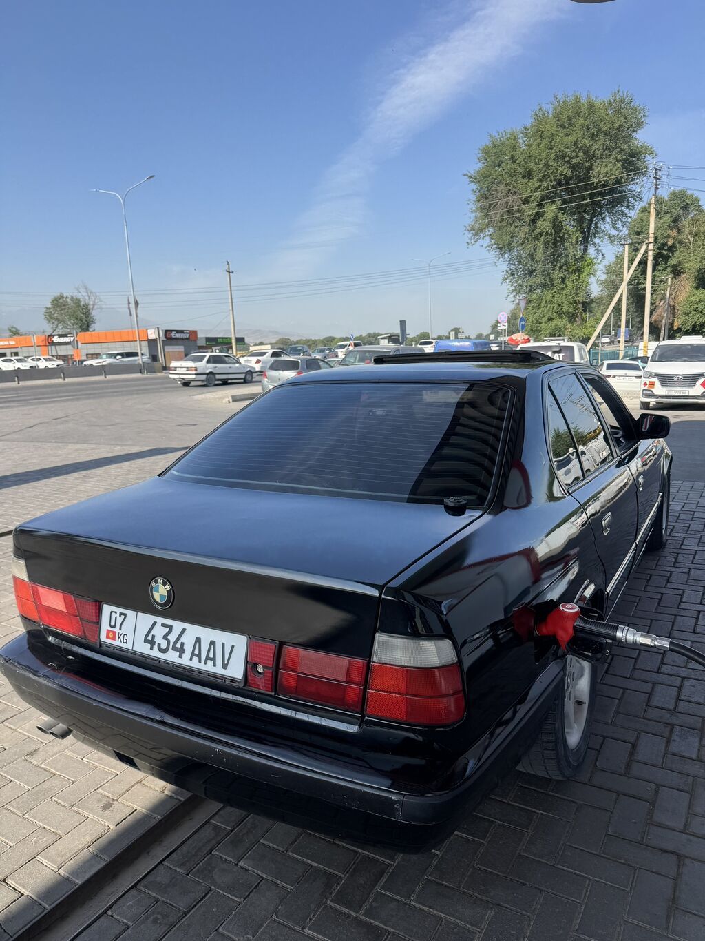 BMW 525: 1991 г., 2.5 л, Механика, Бензин, Седан: фото 3