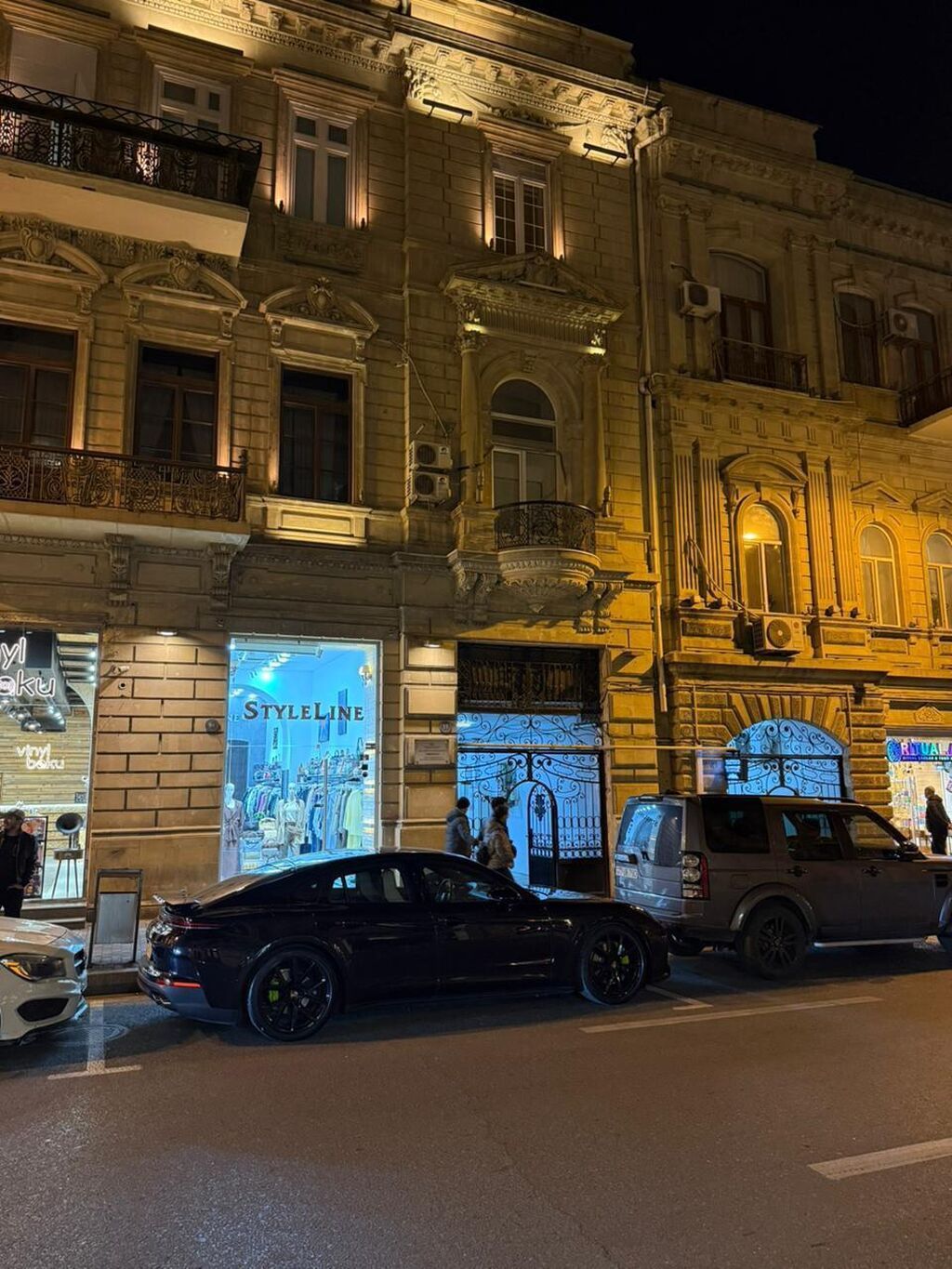 Bakı, 3 otaqlı, Köhnə tikili, m. Sahil, 51 kv. m