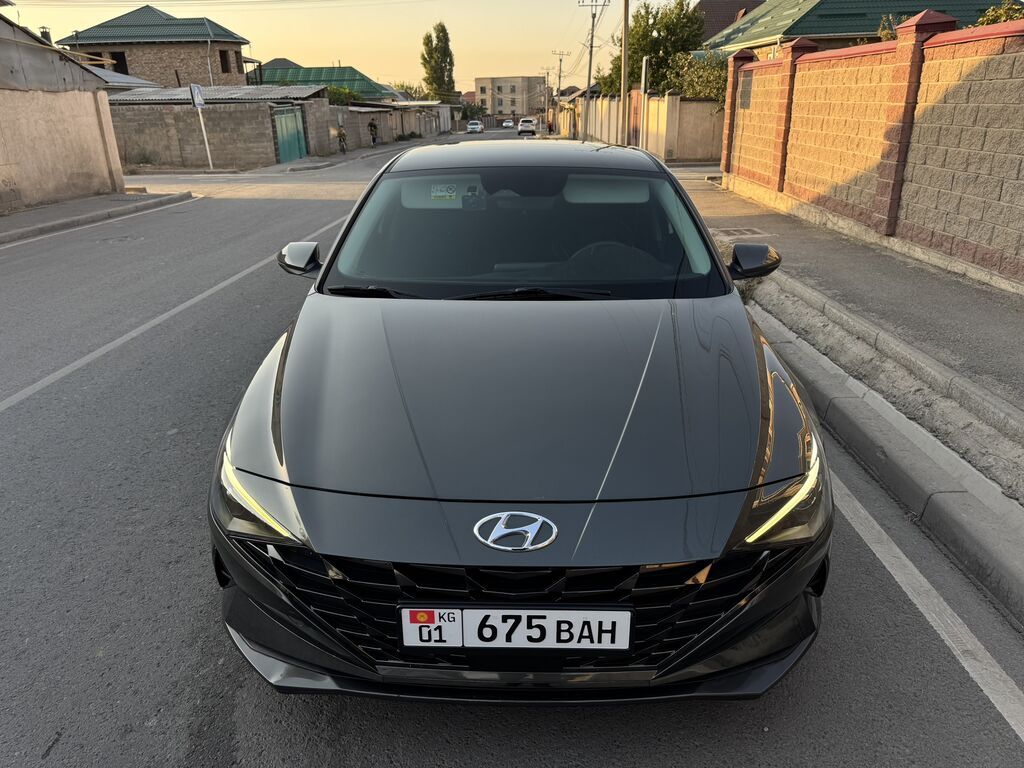 Hyundai Avante: 2021 г., 1.6 л, Вариатор, Гибрид, Седан: фото 3