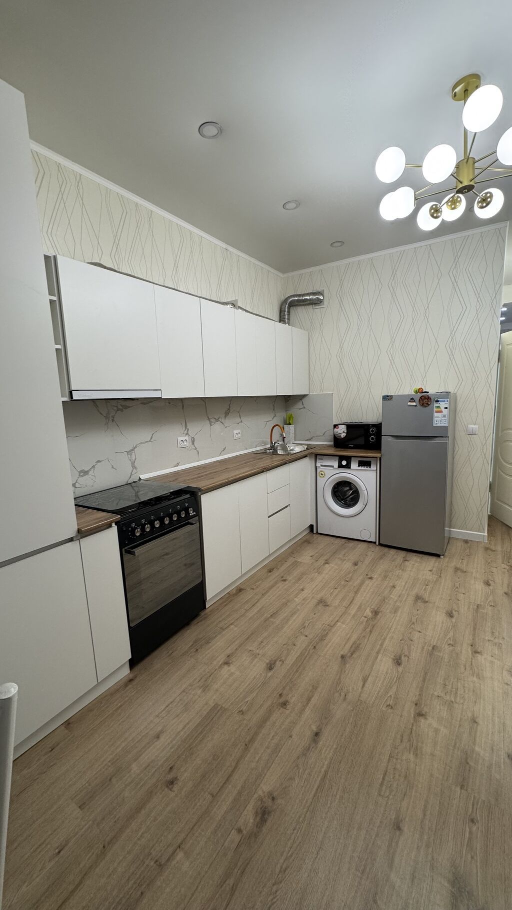 1 комната, 52 м², Золотой квадрат Элитка, 6 этаж, Евроремонт: фото 2