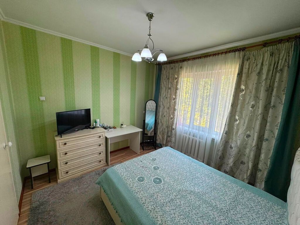 3 комнаты, 80 м², Асанбай мкр 106 серия, 4 этаж, Евроремонт: фото 3
