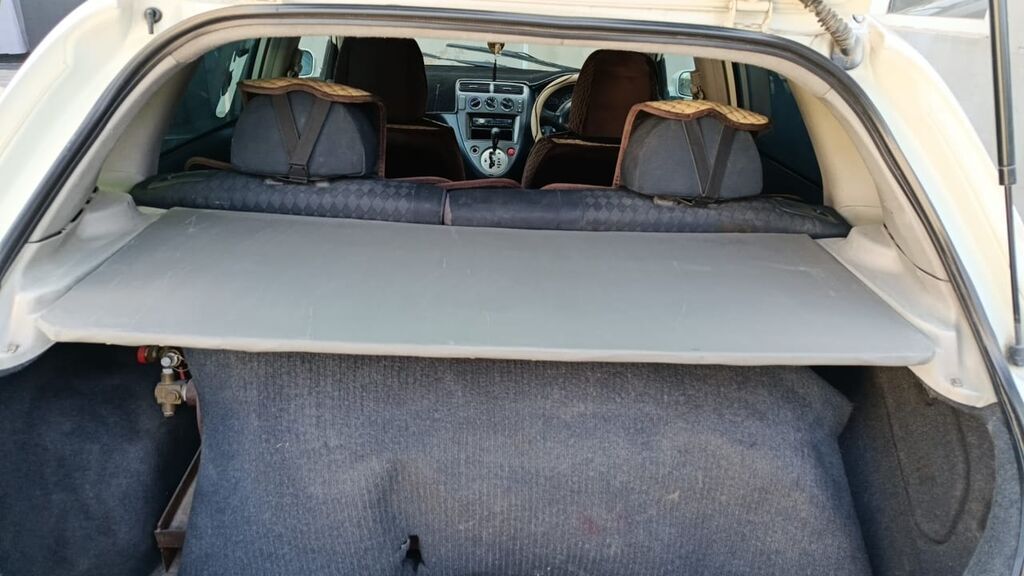 Honda Civic: 2002 г., 1.5 л, Автомат, Газ, Хэтчбэк: фото 6