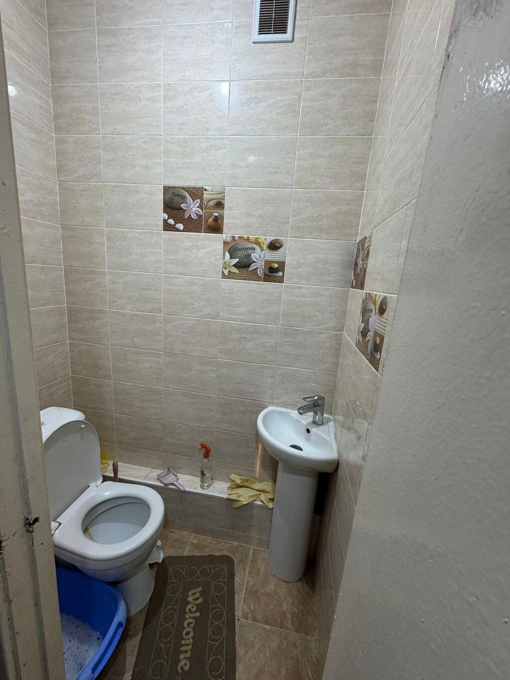 3 комнаты, 78 м², 12 мкр 106 серия, 8 этаж, Старый ремонт: фото 2