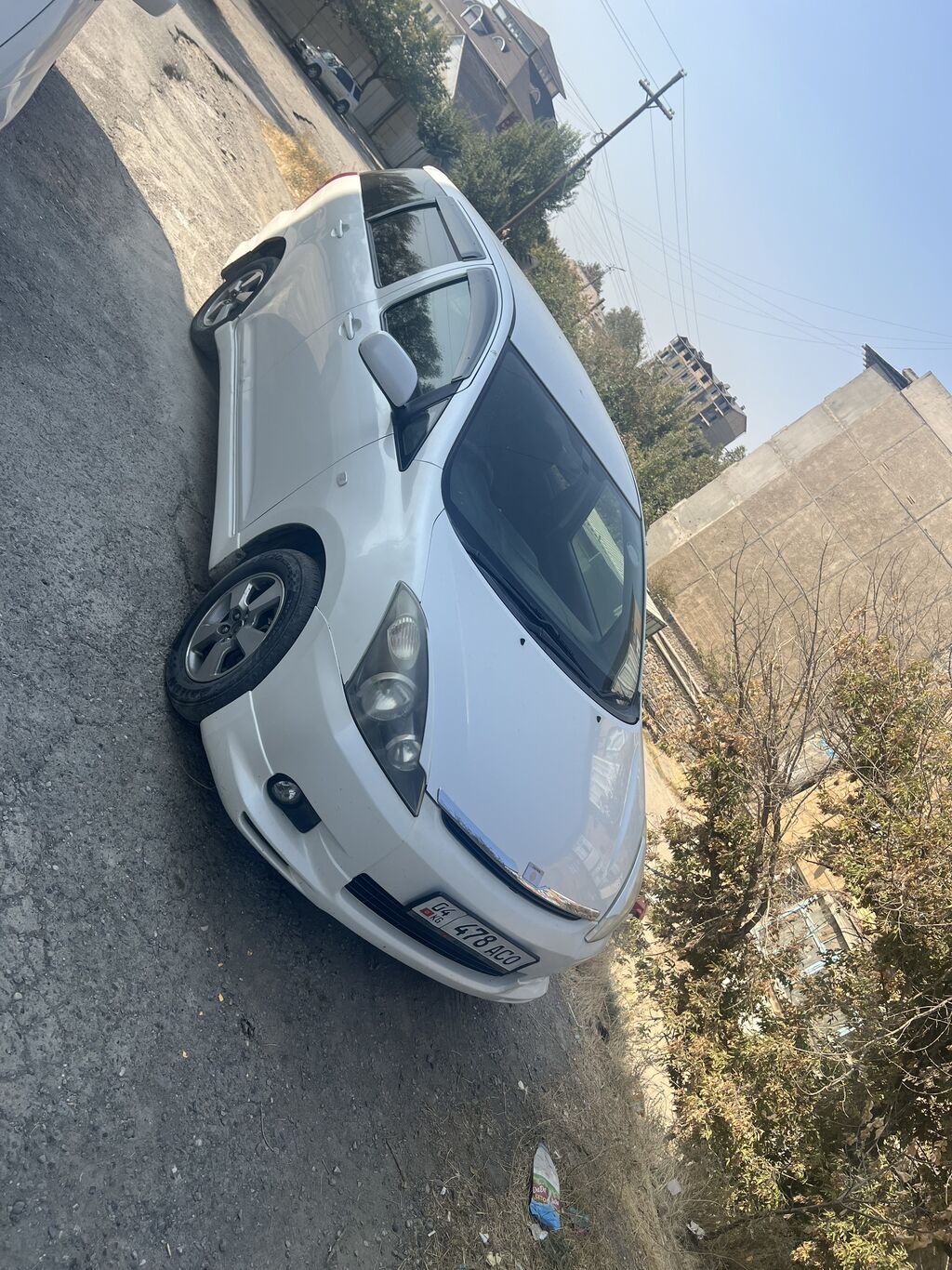 Toyota WISH: 2003 г., 1.8 л, Автомат, Бензин, Минивэн: фото 2