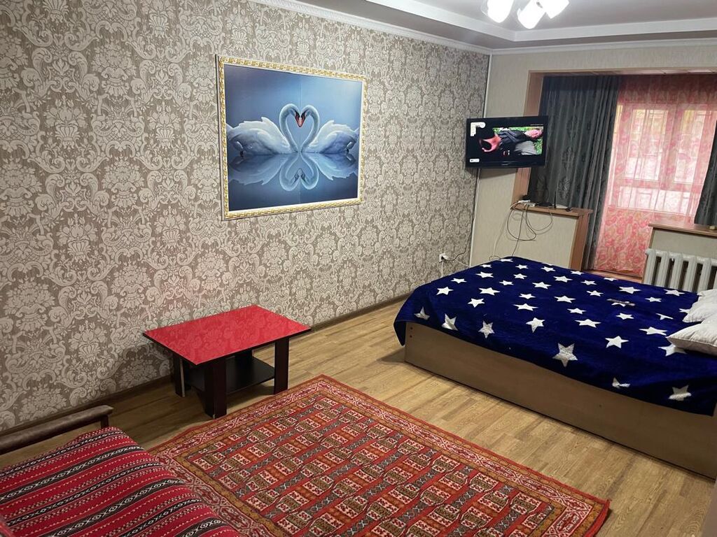 1 комната, 33 м², Боконбаева/Уметалиева 104 серия, 1 этаж, Евроремонт: фото 1