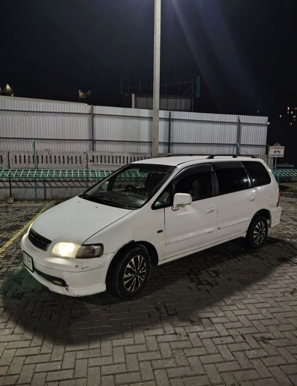 Honda Odyssey: 1995 г., 2.2 л, Автомат, Бензин, Минивэн: фото 3