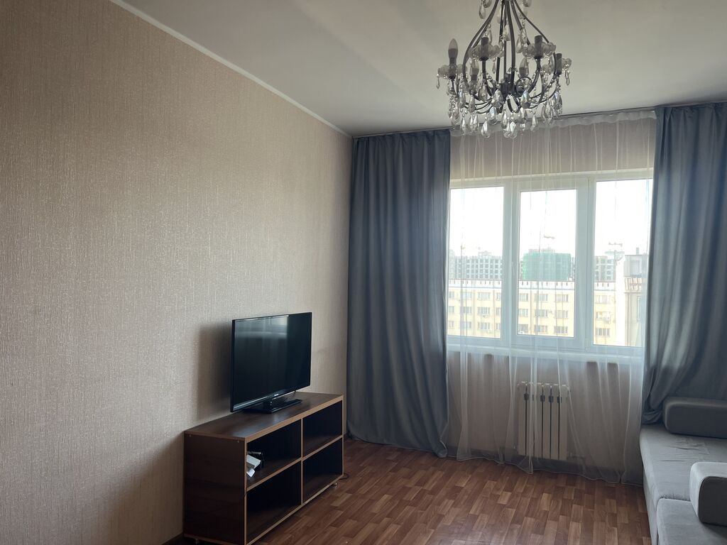 Сдам 2-комн. квартиру, мкн. Улан, мебель, от 3 мес.: фото 3