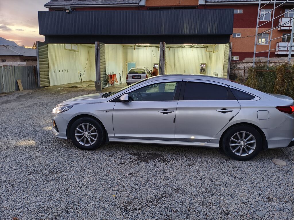 Hyundai Sonata: 2019 г., 2 л, Автомат, Газ, Седан: фото 8