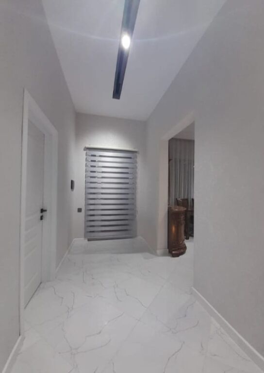 4 otaqlı, 130 kv. m, Yeni təmirli