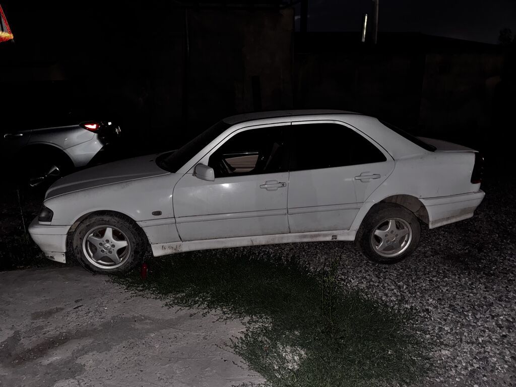 Mercedes-Benz S-Class: 1997 г., 2.2 л, Механика, Дизель, Седан: фото 4