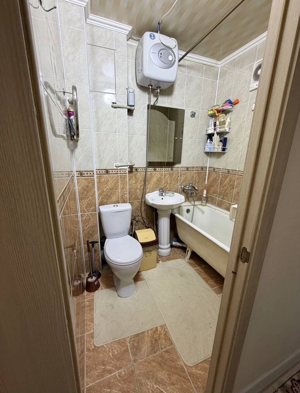2 комнаты, 43 м², 7 мкр 104 серия, 3 этаж, Евроремонт: фото 6