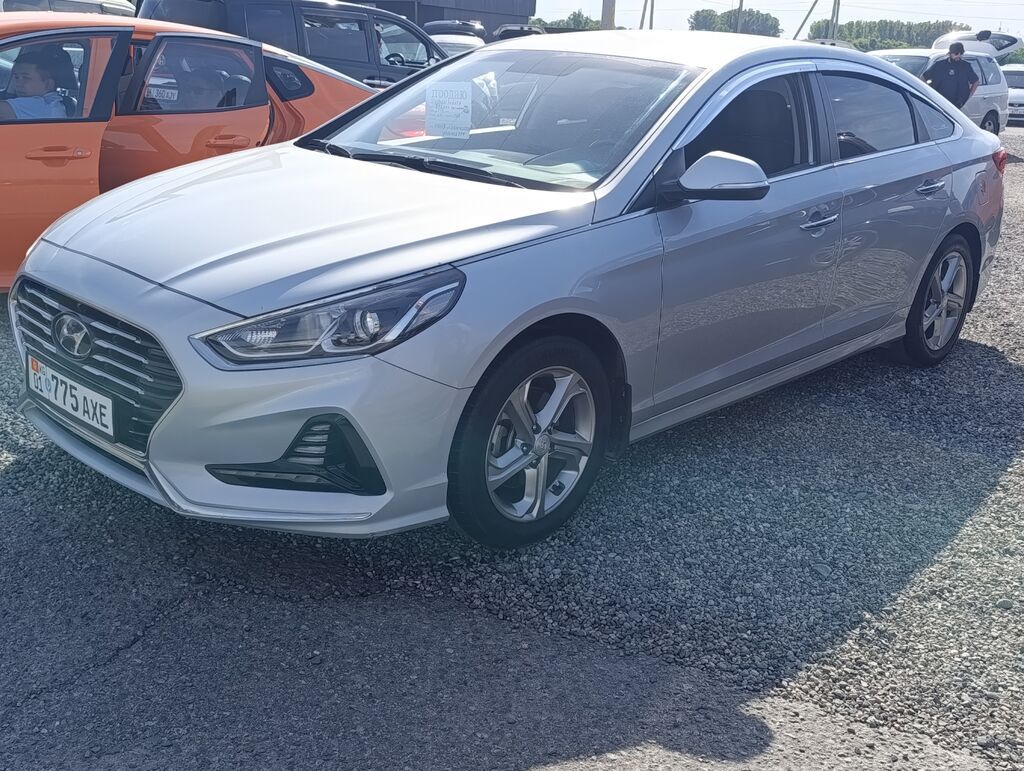Hyundai Sonata: 2019 г., 2 л, Автомат, Газ, Седан: фото 2