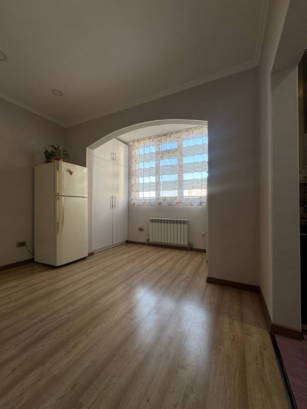 3 комнаты, 98 м², Индивидуалка, 3 этаж: фото 4