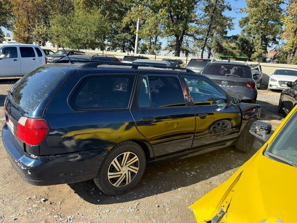 Nissan Primera: 2000 г., 2 л, Вариатор, Газ, Универсал: фото 2