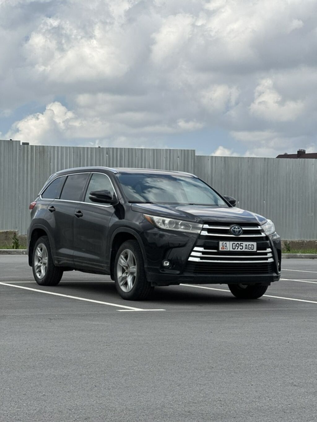 Toyota Highlander: 2015 г., 3.5 л, Автомат, Бензин, Кроссовер: фото 2