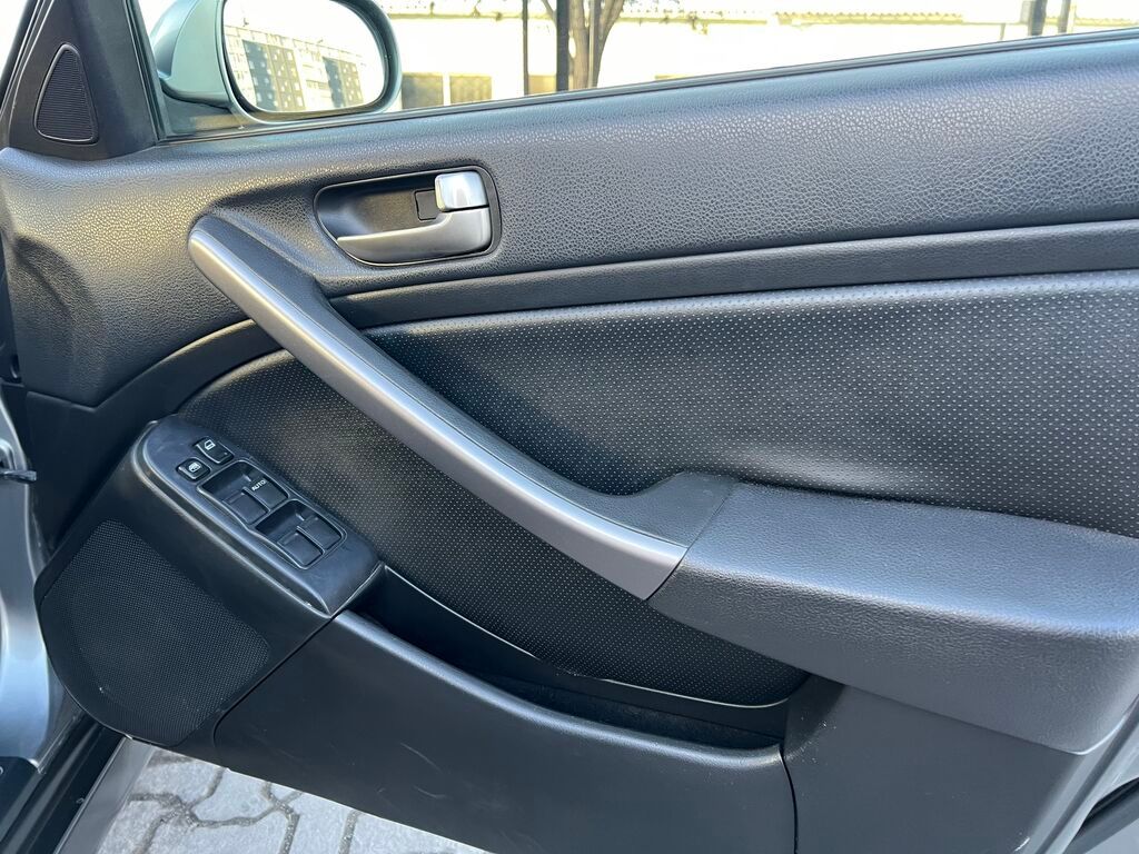 Nissan 350: 2003 г., 2.5 л, Автомат, Бензин, Седан: фото 7