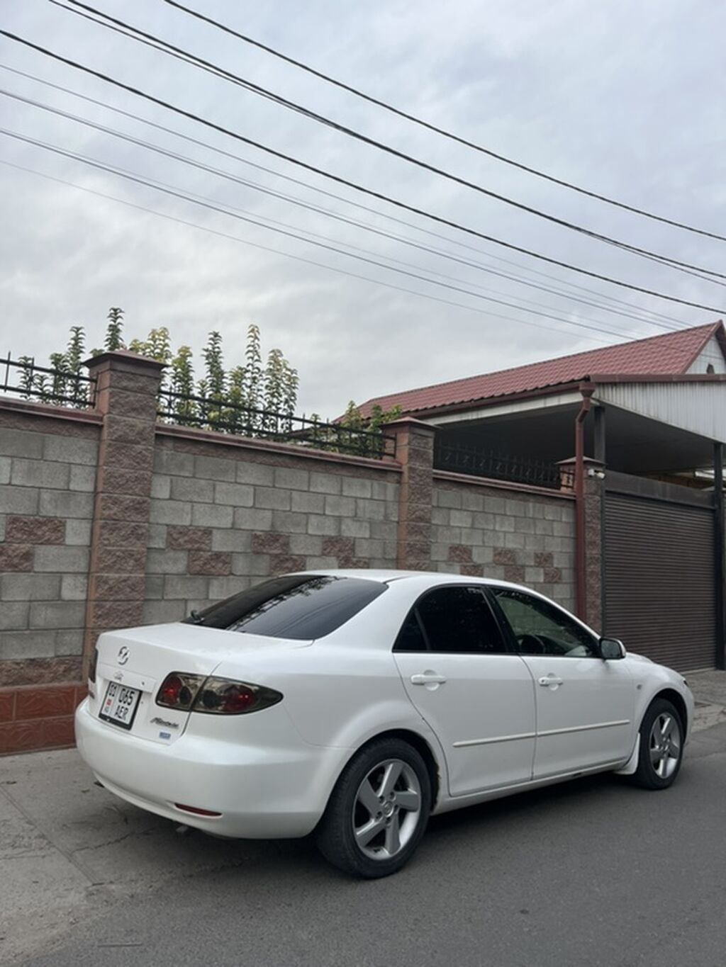 Mazda Atenza: 2003 г., 2.3 л, Автомат, Бензин, Седан: фото 4