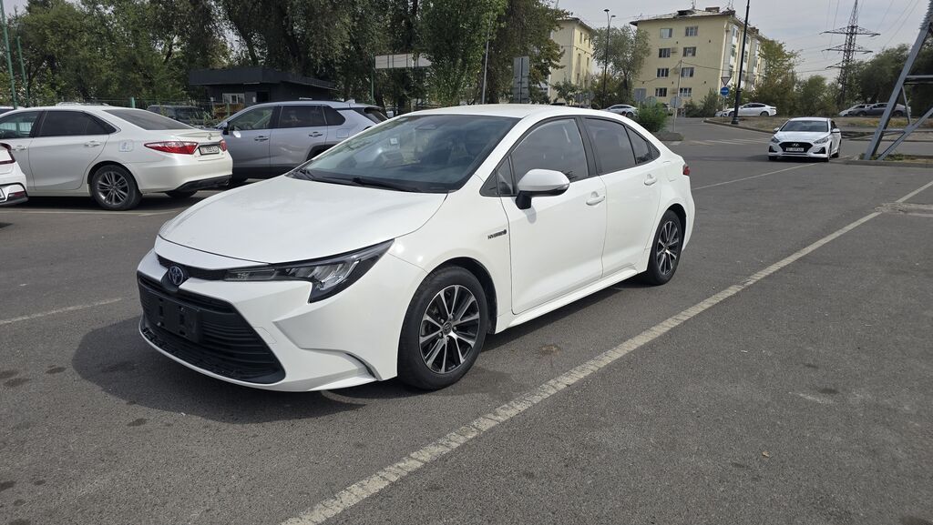 Toyota Levin: 2023 г., 1.8 л, Вариатор, Гибрид, Седан: фото 3
