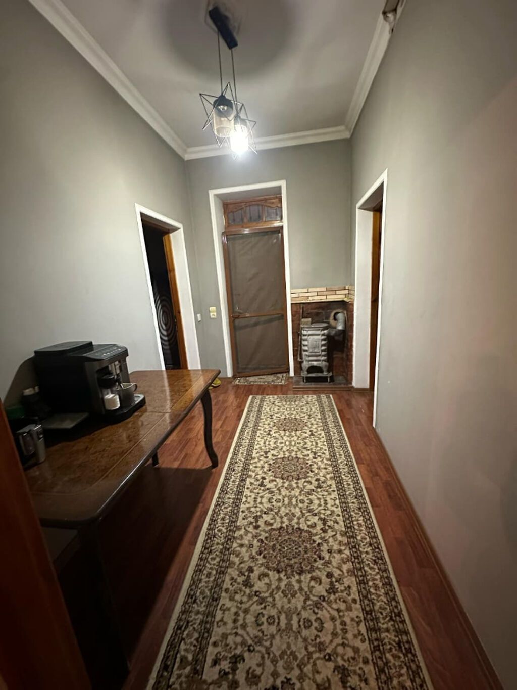 20-ci sahə 5 otaqlı, 178 kv. m, Kredit yoxdur, Təmirsiz