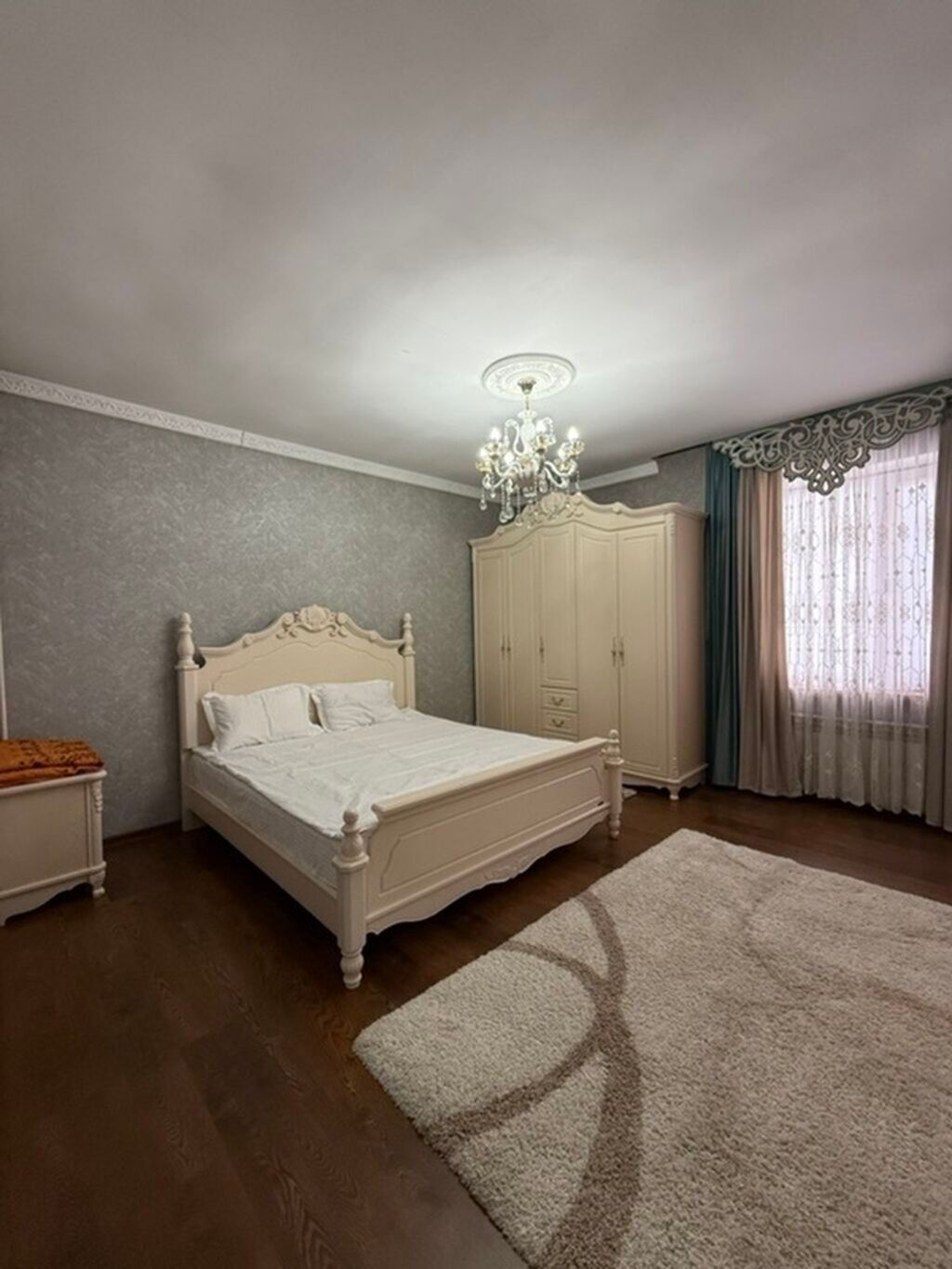 300 м², 5 комнат, Азия Молл: фото 7